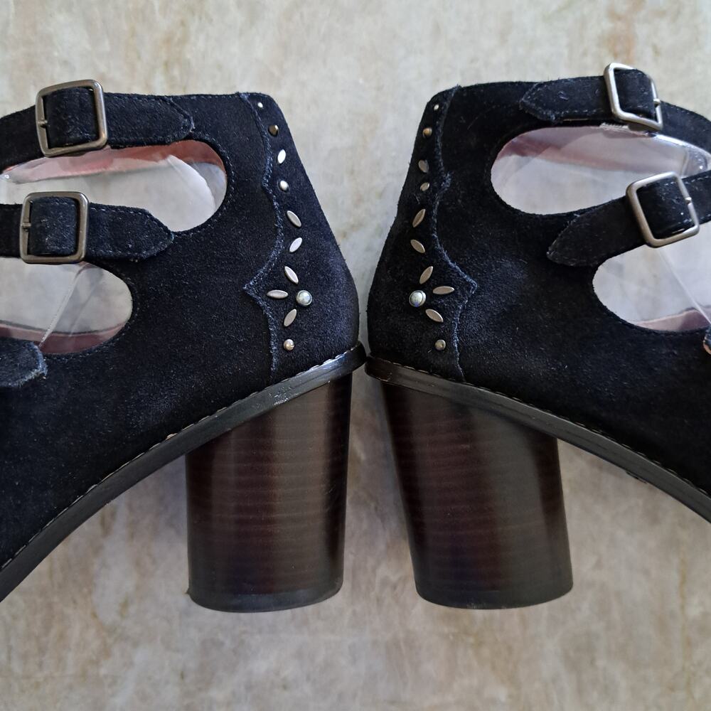 COACH Black Suede Buckle Bootie with Prairie Rivets Size 9 Heels - Picture 6 of 13